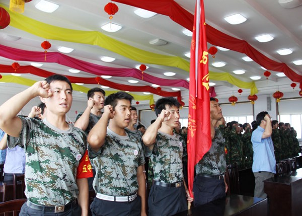 成立地震應(yīng)急救援大隊